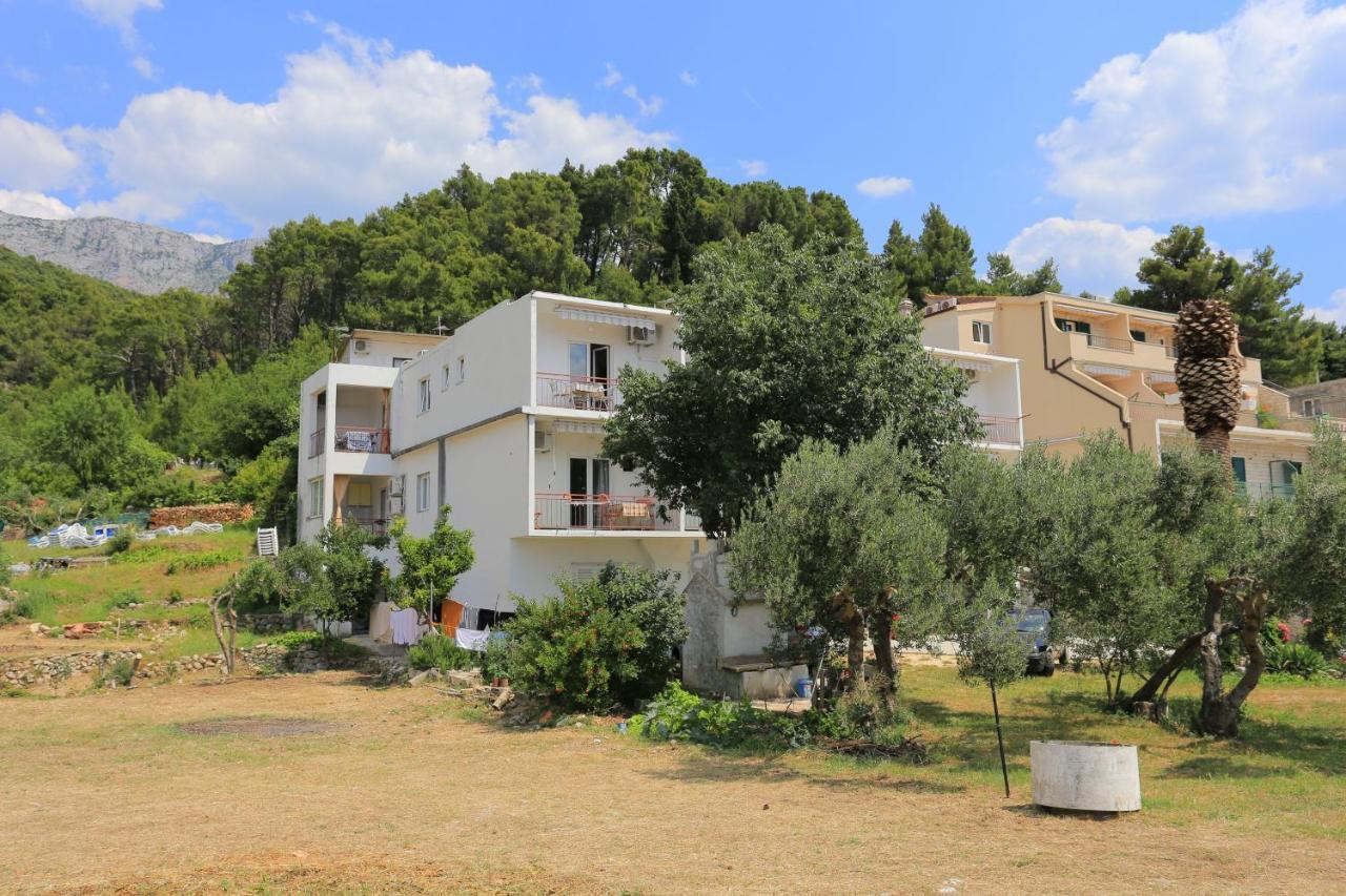 Apartment Tucepi 6695A Buitenkant foto