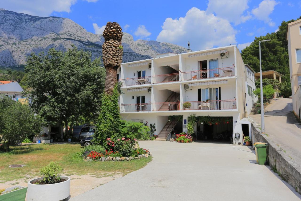 Apartment Tucepi 6695A Buitenkant foto